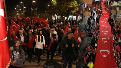 Siirt’te 29 Ekim Cumhuriyet Bayramı kutlamaları kapsamında, geniş bir katılımla