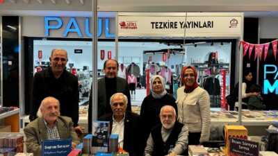 Siirt geleneksel kitap fuarı devam ediyor.