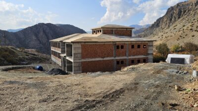 Siirt'in Pervari ilçesine bağlı Beğendik beldesinde liseye duyulan özlem sona