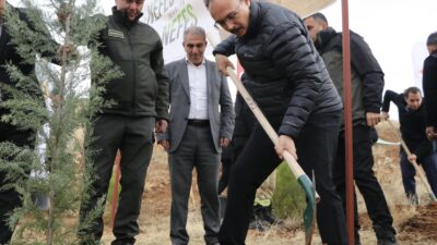 Siirt Valisi Dr. Kemal Kızılkaya, il protokol üyeleri, kamu kurumları,