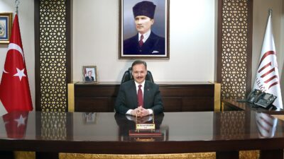 “Millet Mektepleri’nin açıldığı ve Cumhuriyetimizin kurucusu Gazi Mustafa Kemal Atatürk’e