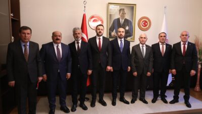 Siirt Heyeti Ankara’da! Çeşitli Temaslar Yapılıyor Siirt heyeti Ankara’da temaslarda bulunuyor.