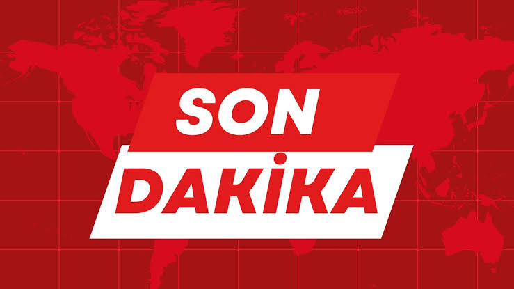 Siirt’te 15 Yaşındaki Çocuk Bıçaklandı Siirt’te meydana gelen olayda bir çocuk karnına aldığı bıçak darbesiyle