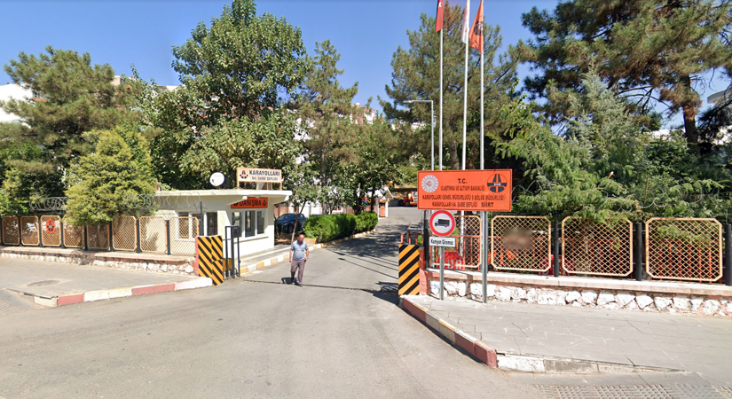 Siirt Karayolları Şubesinin İl Dışına Çıkarılması İsteniyor Siirt'in tam ortasında ve en gözde bir alanda kalan Karayolları