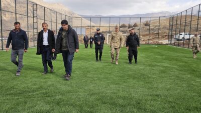 Eruh’un ilçe merkezine en uzak köyü olan ve Herekol Dağı’nın