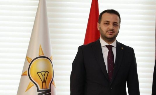 Ak Parti İl Başkanı Özturan Basın Gerçeklerin Aynasıdır 10 Ocak Çalışan Gazeteciler Günü nedeniyle bir mesaj yayınlayan AK