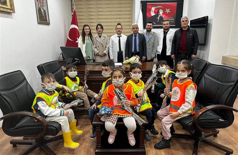 Siirt’te eğitim veren Hasya Hatun Anaokulu öğrencileri, Siirt Eğitim ve