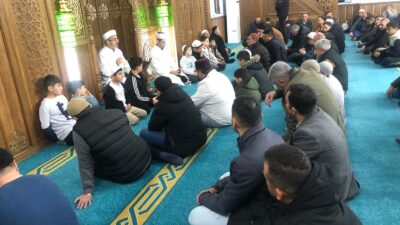 Dinimizde kutsal kabul edilen gecelerden biri olan Berat Gecesi, dualarla