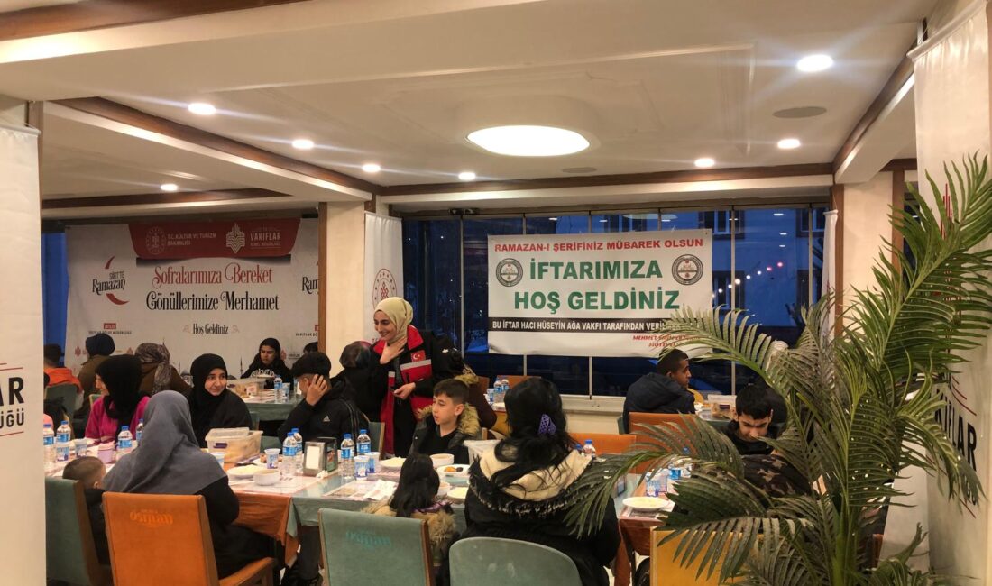 Hacı Hüseyin Ağa Vakfı’nın Geleneksel İftar Buluşmaları Devam Ediyor Hacı Hüseyin Ağa Vakfının iftarları devam ediyor.