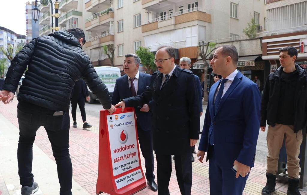 Siirt Valisi ve Belediye Başkan Vekili Dr. Kemal Kızılkaya, Vali