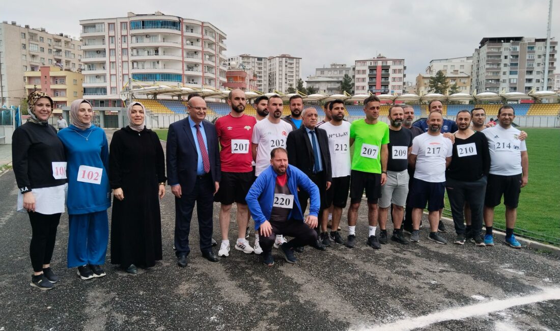 53. Postacı Yürüyüşü Bölge Finali Siirt’te Gerçekleştirildi Türkiye 53. Postacı yürüyüşü bölge finali Siirt’te yapıldı.