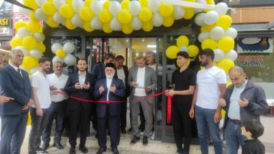 Siirt’te yepyeni bir lezzet durağı kapılarını açtı. Kooperatif Mahallesi’nde, Siirt