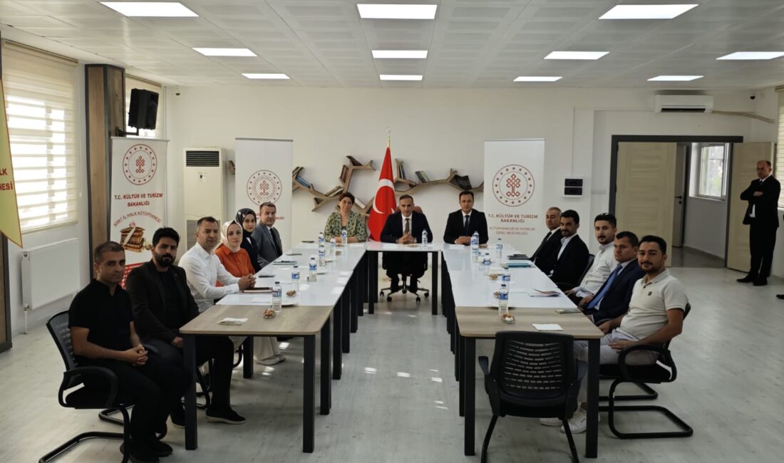 Kütüphaneler Arası Eş Güdüm Toplantısı Siirt’te Kütüphaneler Arası Eşgüdüm Toplantısının ikincisi; Kütüphaneler ve Yayımlar Genel