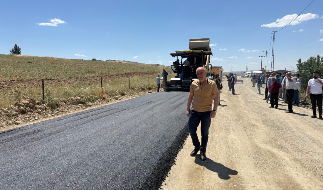 GÖKÇEBAĞ’DA YOL ÇALIŞMALARI! BAŞKAN ÇİÇEKTEN TEŞEKKÜR Gökçebağ beldesinde yol yapım çalışmaları devam ediyor. Belediye Başkanı Ferzent