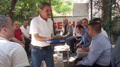 Yalova’da faaliyet gösteren Siirtliler yardımlaşma ve Dayanışma Derneğinde bayramlaşma yapıldı.
