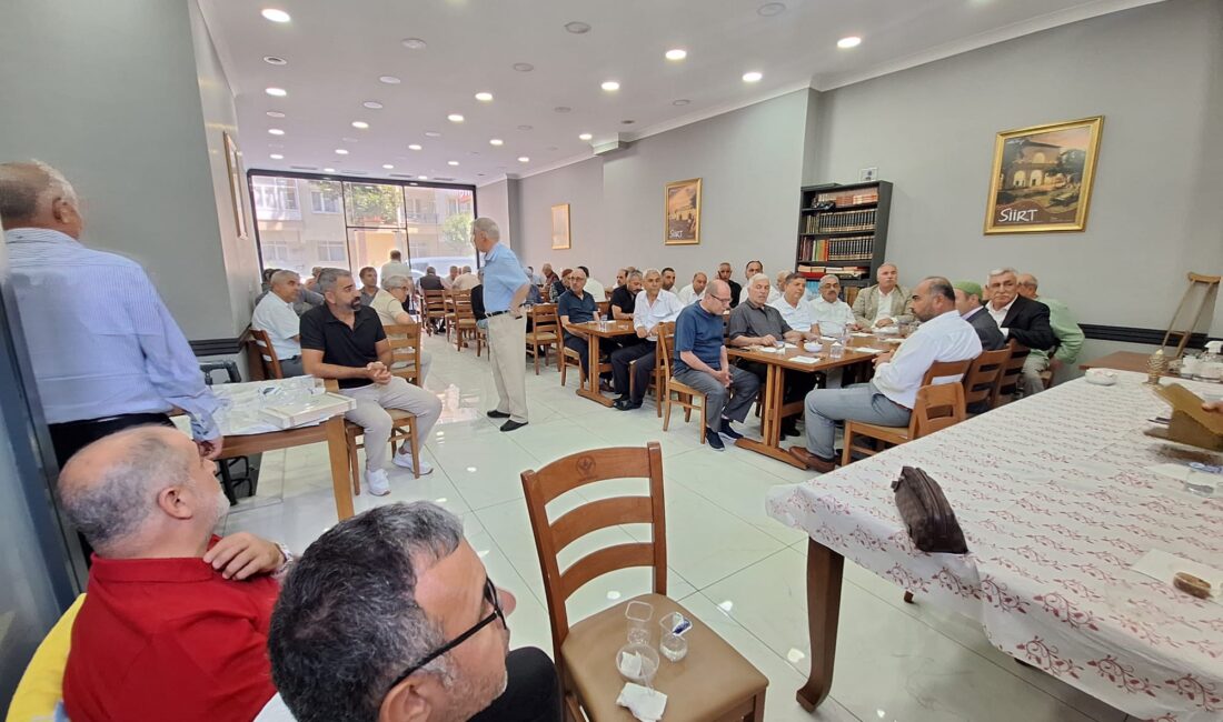 Yalova Siirt Vakfında Bayramlaşma Siirt Vakfı Yalova Şubesinde bayramlaşma yapıldı.