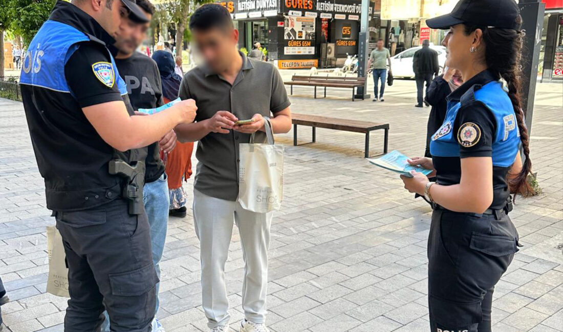 Siirt İl Emniyet Müdürlüğü’nden Boğulma Vakalarına Karşı Uyarı! Broşür Dağıtıldı Siirt İl Emniyet Müdürlüğü Toplum Destekli Polislik Şube Müdürlüğü ekipleri,