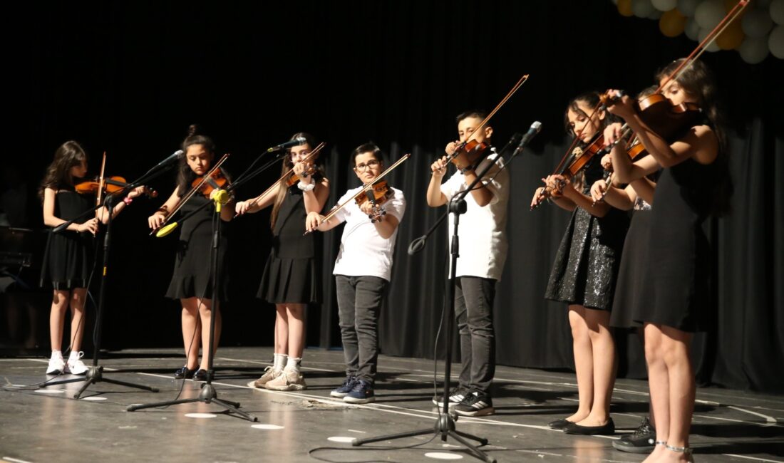 Şehit Polis Hayrettin Şişman Ortaokulunca İl Milli Eğitim Müdürlüğü Konferans