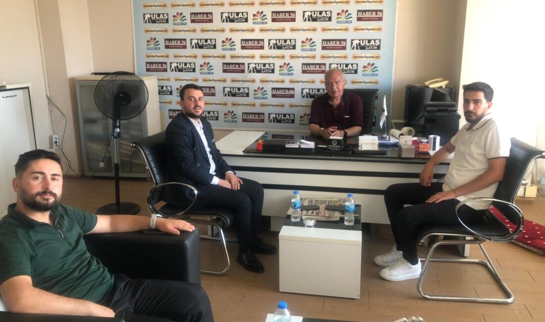 Ak Parti İl Gençlik Kollarından Kuruluşumuza Ziyaret AK Parti Siirt il Başkanlığından bir heyet kuruluşumuzu ziyaret etti.