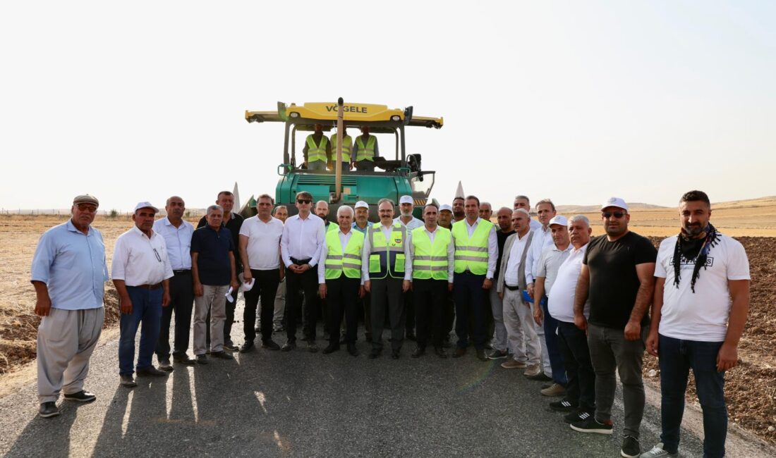 Siirt Valisi ve Belediye Başkan Vekili Sayın Dr. Kemal Kızılkaya,