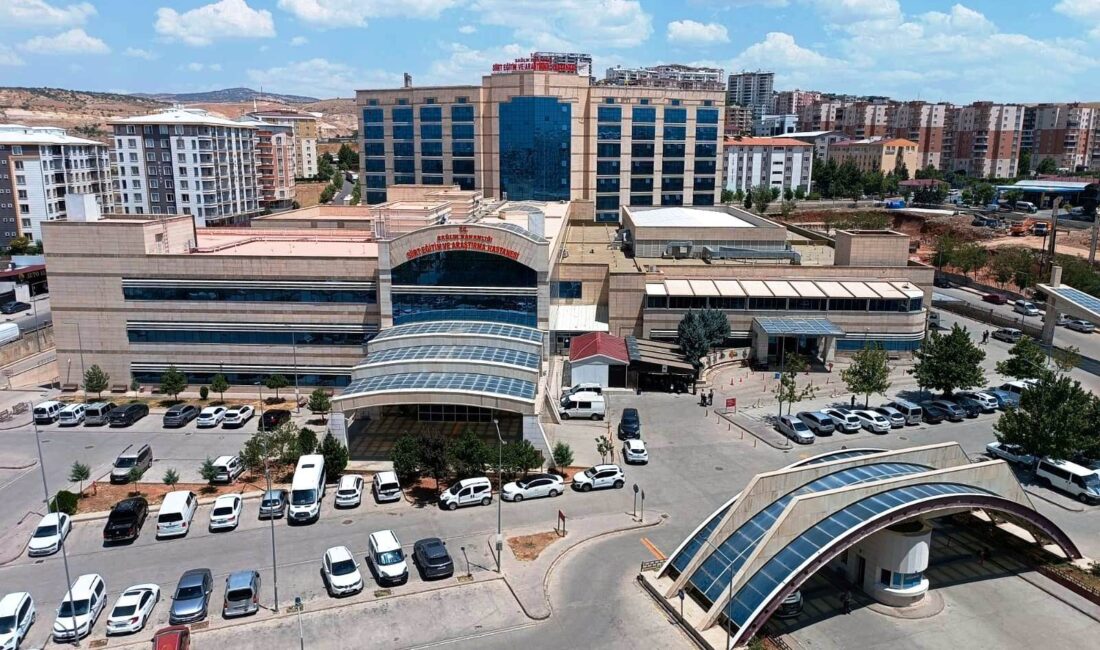 Siirtli Vatandaşlardan Talep! Hastanede Mesaiden Sonra Poliklinik Hizmeti Verilsin Siirt Eğitim ve Araştırma Hastanesinde mesaiden sonra poliklinik hizmeti verilmesi
