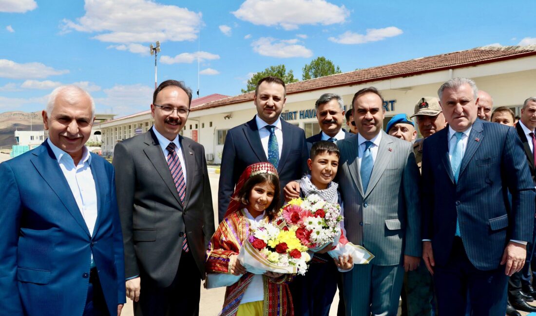 İki Bakan Siirt’teydi! 4 Sektörde Dev Yatırım Planı Açıklandı Sanayi ve Teknoloji Bakanı Mehmet Fatih Kacır ile Gençlik ve