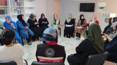 Aile yolunda aile kurumunun güçlendirilmesi ve sağlıklı iletişim sağlanması için