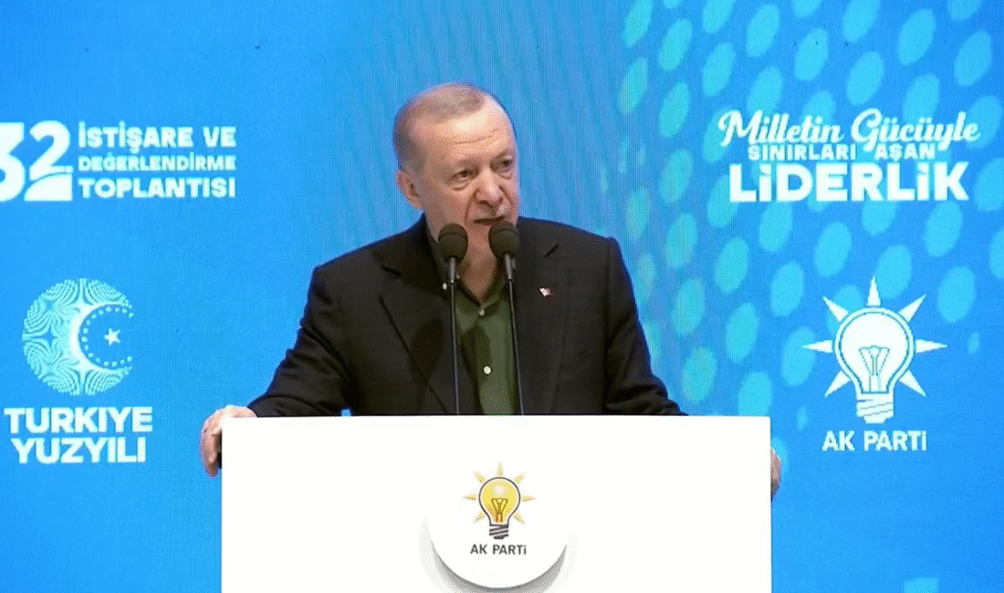 Cumhurbaşkanı Erdoğan Tarihi Mesajı Verdi, “47 yıllık terör belası sona erme sürecine girdi” Cumhurbaşkanı Erdoğan, AK Parti’nin gelenekselleşen Kızılcahamam kampının açılışında günlerdir beklenen