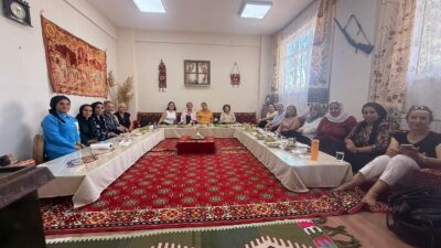 Geçen yıl Eruh ilçemizde Belediye Başkan yardımcısı Nazmiye Teymurtaşın öncülüğünde