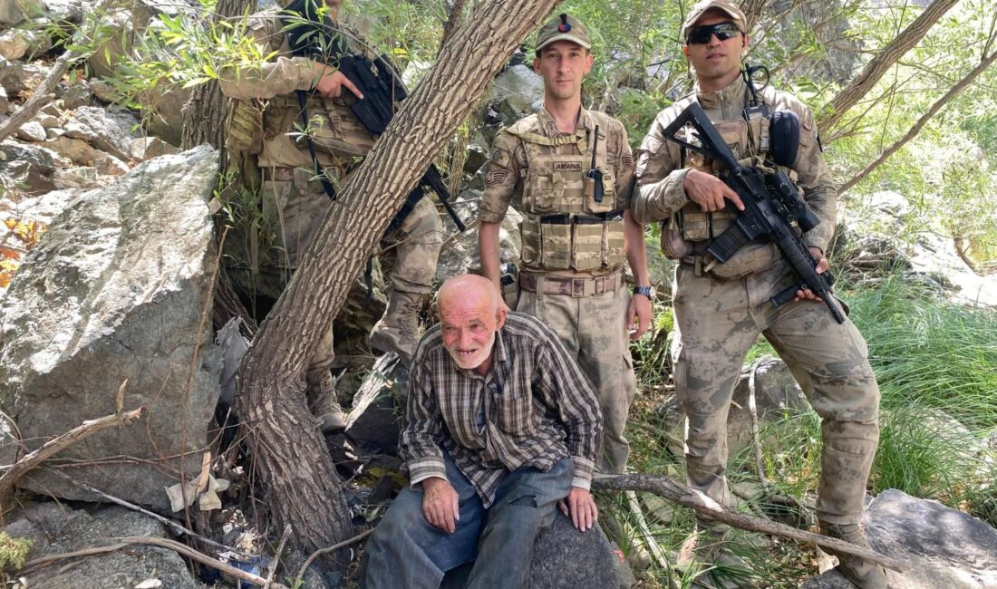 Siirt’te 2 Gündür Kayıp Olan Şahıs, Sarp Arazide JİHA ile Bulundu Siirt’in Şirvan ilçesine bağlı Daltepe Köyü’nde kaybolan zihinsel engelli Mehmet