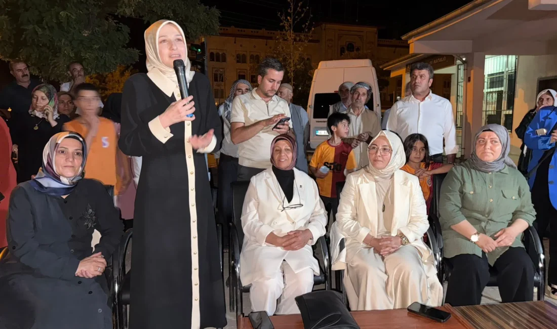 AK Parti Siirt Kadın Kolları’ndan Gönül Buluşması AK Parti Kadın Kolları Genel Merkez MKYK Üyeleri Zerrin Arslan