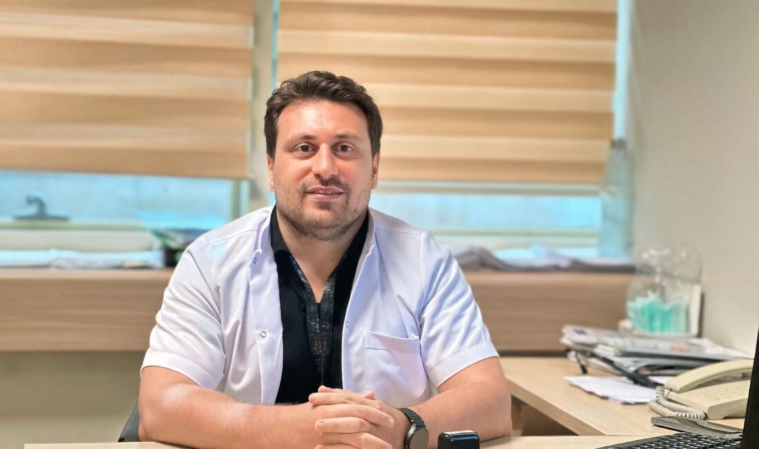 Siirt’e Yeni Nefroloji Uzmanı Atandı Siirt Eğitim ve Araştırma Hastanesi, hekim kadrosunu güçlendiriyor. 123.Dönem Devlet