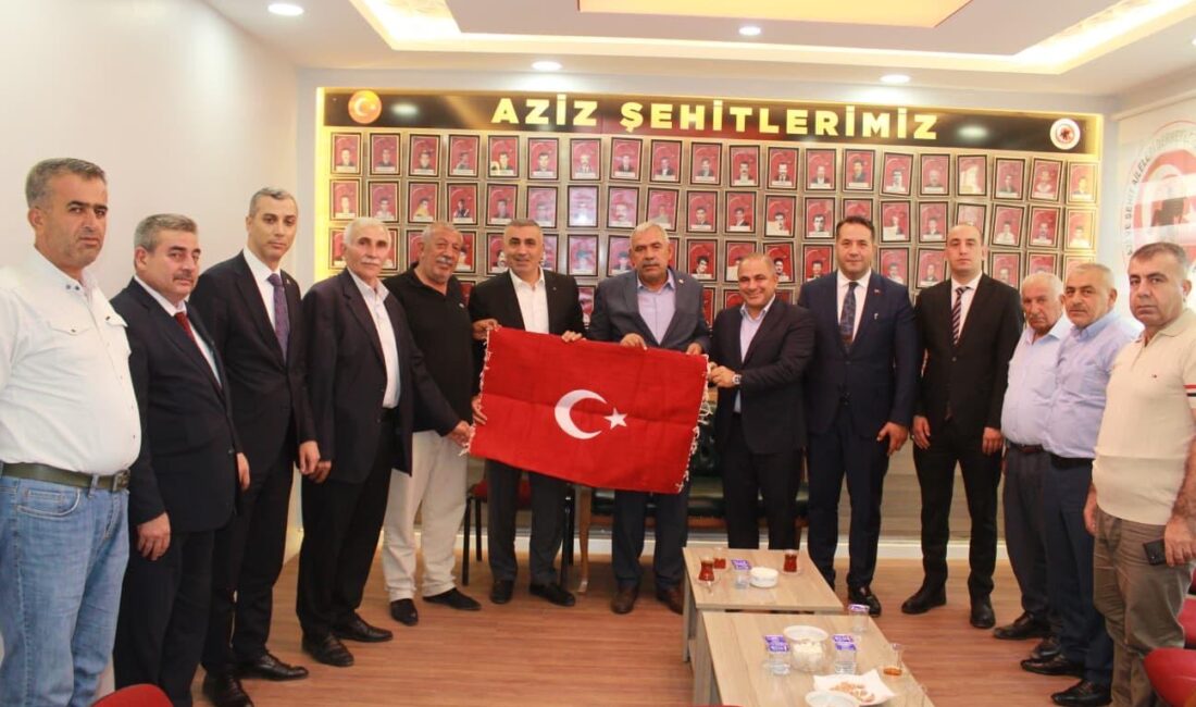 MHP Heyetinden Siirt Şehit Gazi Federasyonuna Ziyaret Milliyetçi Hareket Partisi (MHP) Hatay Milletvekili Lütfü Kaşıkçı, 6 Eylül’de