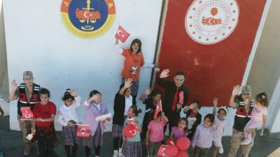 Jandarmadan “11 Ekim Dünya Kız Çocukları Günü” Etkinliği Siirt İl Jandarma Komutanlığı, 11 Ekim Dünya Kız Çocukları Günü