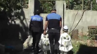 Siirt’te “Kirvem Polis Olsun” Projesiyle 600 Çocuk Sünnet Edildi Siirt Emniyet Müdürlüğü "Kirvem Polis Olsun Projesi"yle 600 çocuğu sünnet