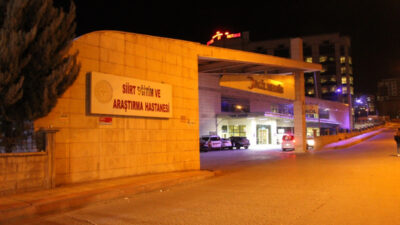 Siirt’in Kurtalan İlçesinde Minibüs ile Hafif Ticari Araç Çarpıştı: 2’si Ağır 5 Yaralı Siirt’in Kurtalan ilçesi Şenköy köyü mevkiinde meydana gelen trafik kazasında,