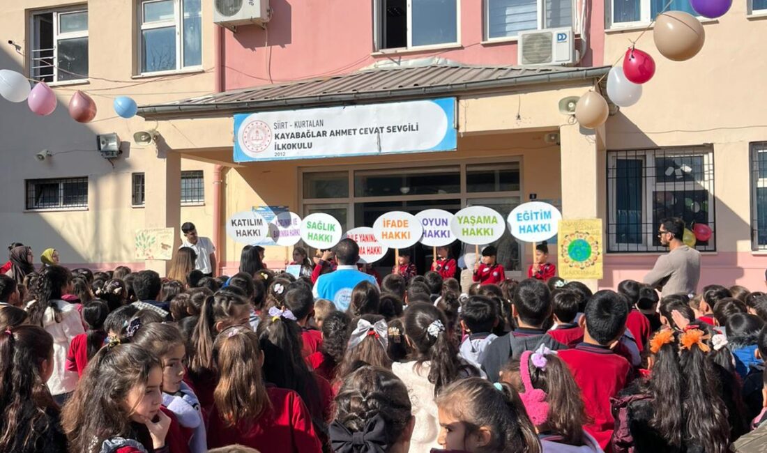 Siirt Aile Sosyal Hizmetler İl Müdürlüğü yaptığı etkinliklerle çocuklara haklarını