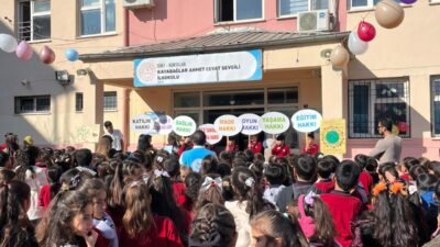 Siirt Aile Sosyal Hizmetler İl Müdürlüğü yaptığı etkinliklerle çocuklara haklarını