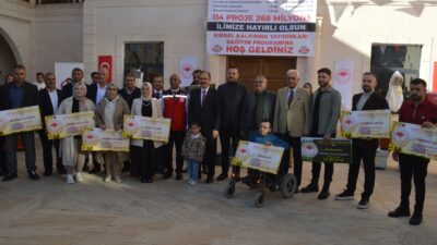 Siirt’te arı üreticilerine 268 milyon liralık ekipman ve proje desteği