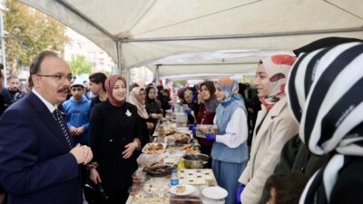 Müftü Pinal, Karınca misali su taşımak için buradayız; hayır çarşısından