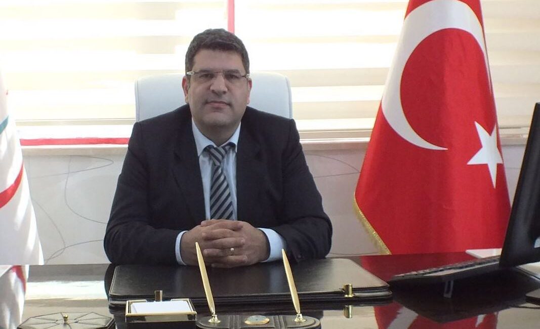 Siirt Üniversitesi Tıp Fakültesinde Yeni Dekan Ataması Siirt Üniversitesi Tıp Fakültesi dekanlığına yeni bir atama yapıldı. Daha