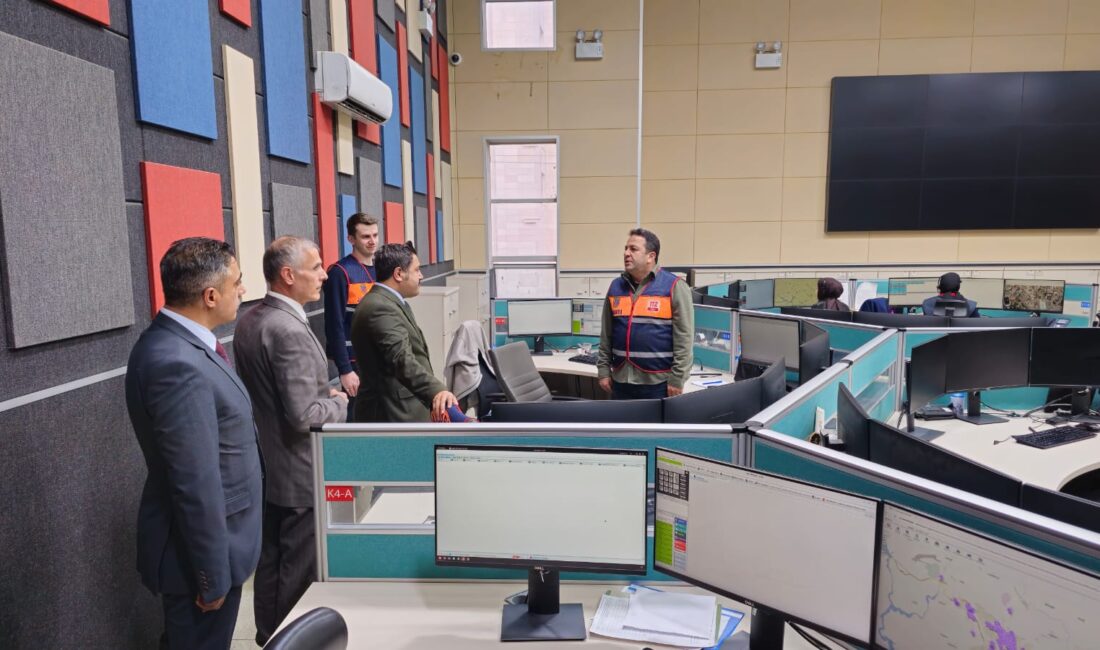 Vali Yardımcısı Bozkurtoğlu’nun İnceleme ve Denetlemeleri Devam Ediyor Siirt Vali Yardımcısı Yunus Emre Bozkurtoğlunun kamu kurum kuruluşlarında inceleme