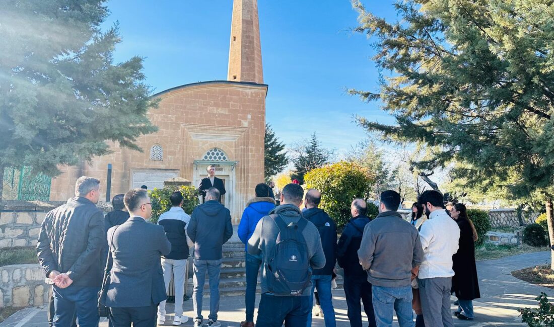 Milli Eğitim Bakanlığı himayelerinde yürütülen Siirt Öğretmen Akademilerinden Şehir ve