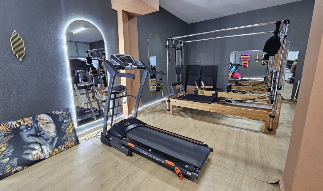 Pervari İlçesinde Bir İlk! Plates Salonu Açıldı Pervari ilçesinde bir ilk yaşandı. İlçede ilk defa bir plates