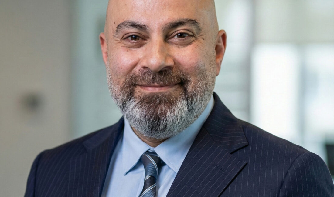 Barış Çakmakçı Kimdir? 1974 yılında doğan Barış Çakmakçı, finans ve kıymetli madenler sektöründeki