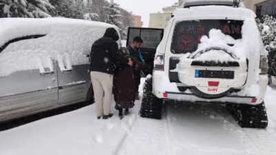 İlimizde dün akşam saatlerinden itibaren etkisini artıran yoğun kar yağışı,