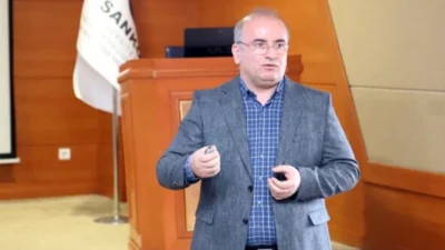 Siirt Eğitim ve Araştırma Hastanesinde bayrak değişimi.