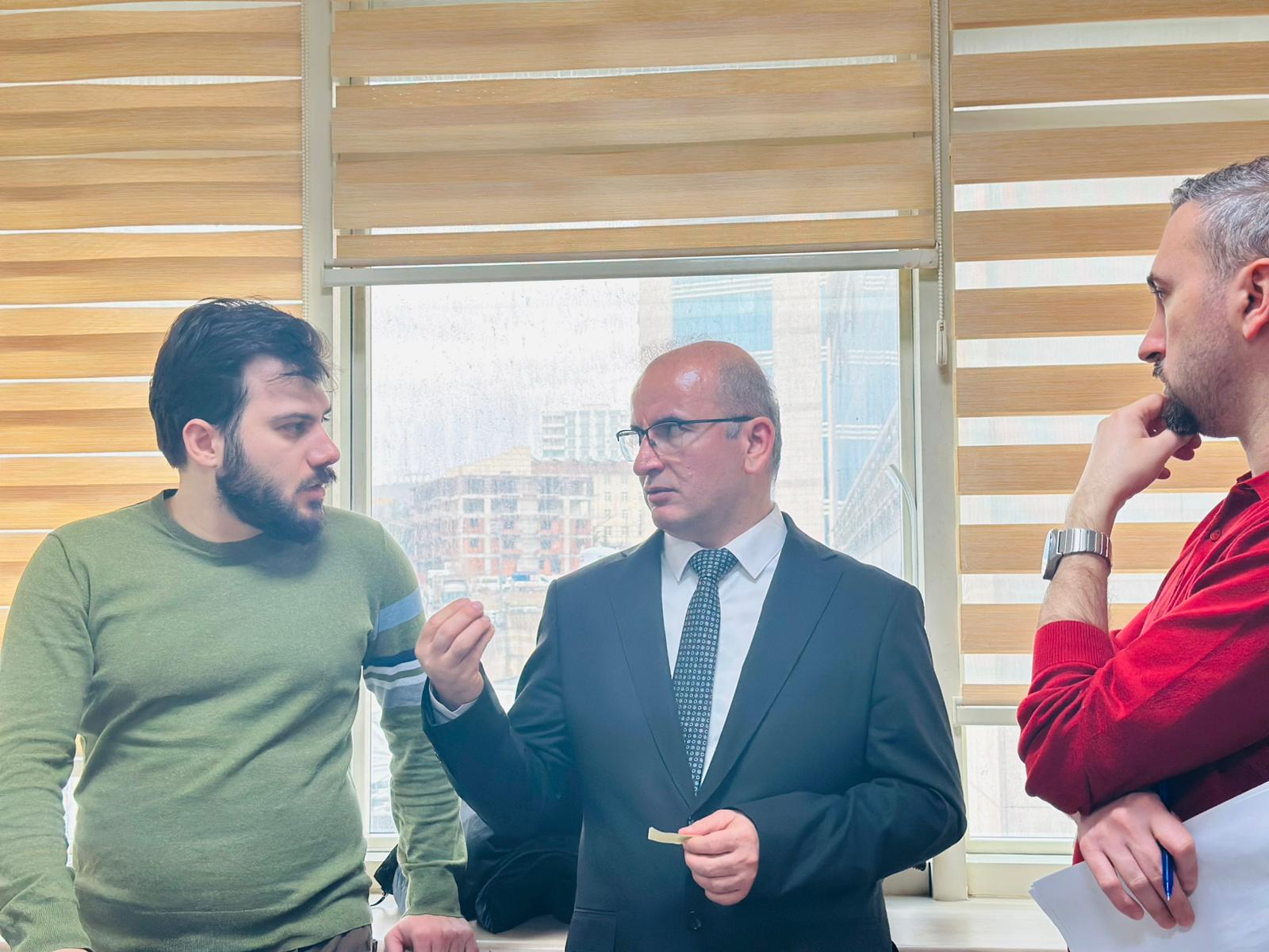 Siirt Eğitim ve Araştırma Hastanesi’nin yeni Başhekimi Prof. Dr. Servet