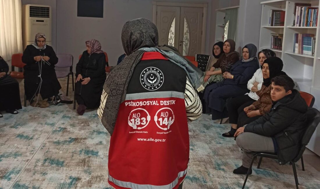 Aile ve Sosyal Hizmetler il Müdürlüğü çeşitli konular da vatandaşlara