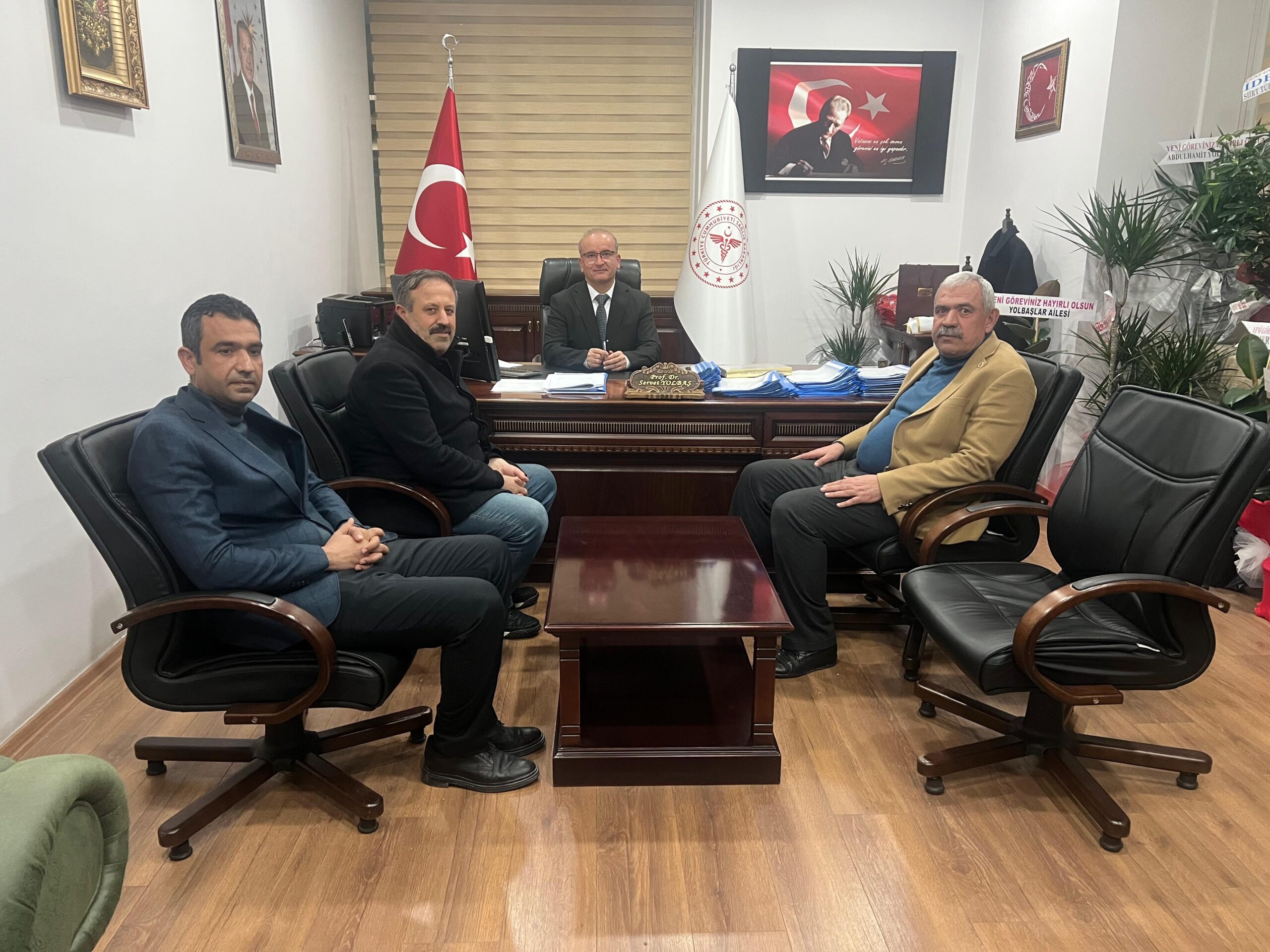 Geçtiğimiz hafta Siirt Eğitim ve Araştırma Hastanesi Başhekimliğine atanan hemşiremiz